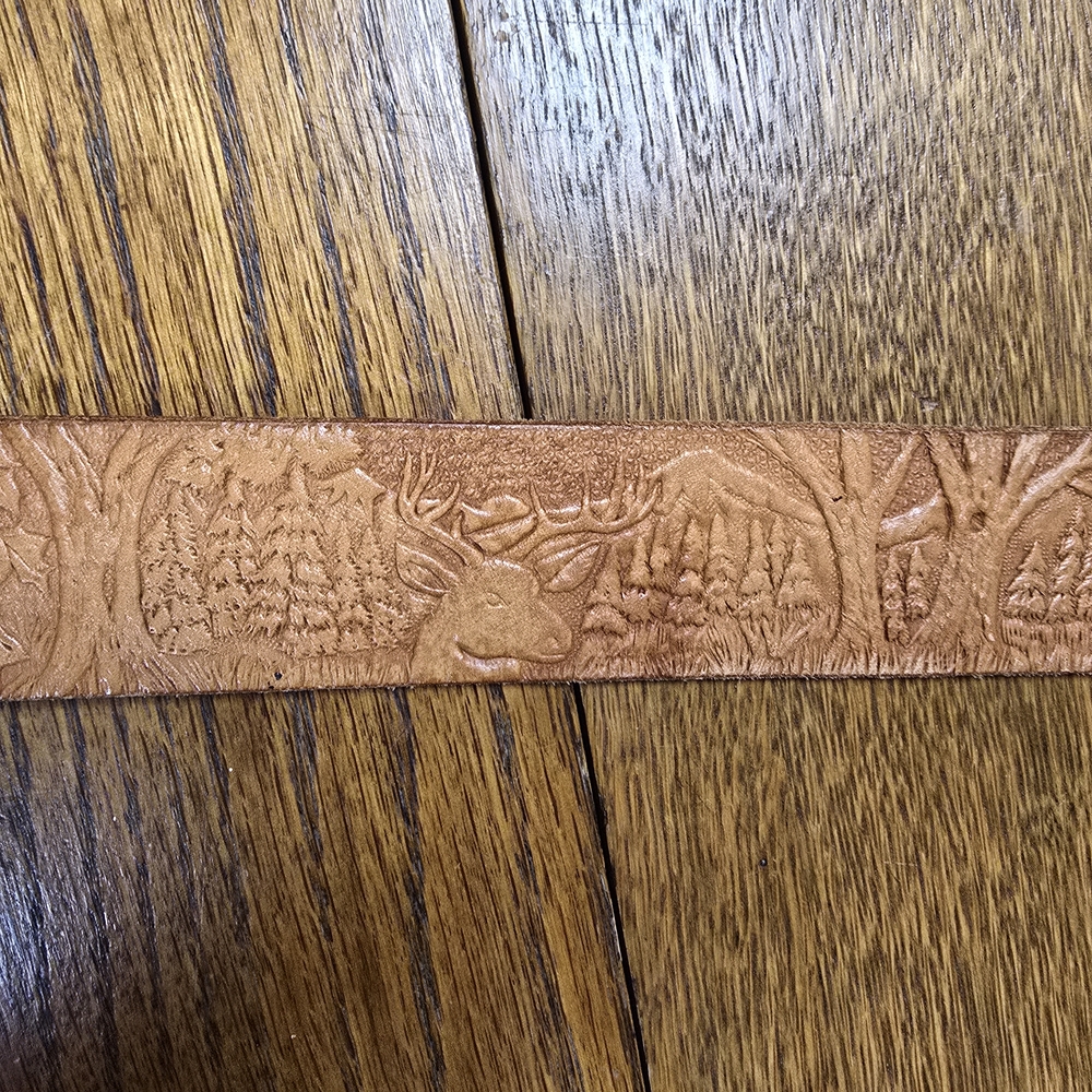 Vintage Western Genuine Leather Tooled Belt Deer Forest Scene Made USA Hunting - Picture 6 of 13